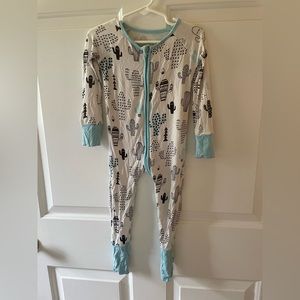 Little Sleepies Blue Cactus, good used condition, some piling, 1 hole on wrist.